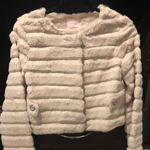Fur coat